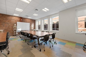 9m2a4314 resized 800 480 c