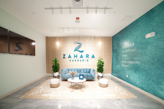 vantage zahara
